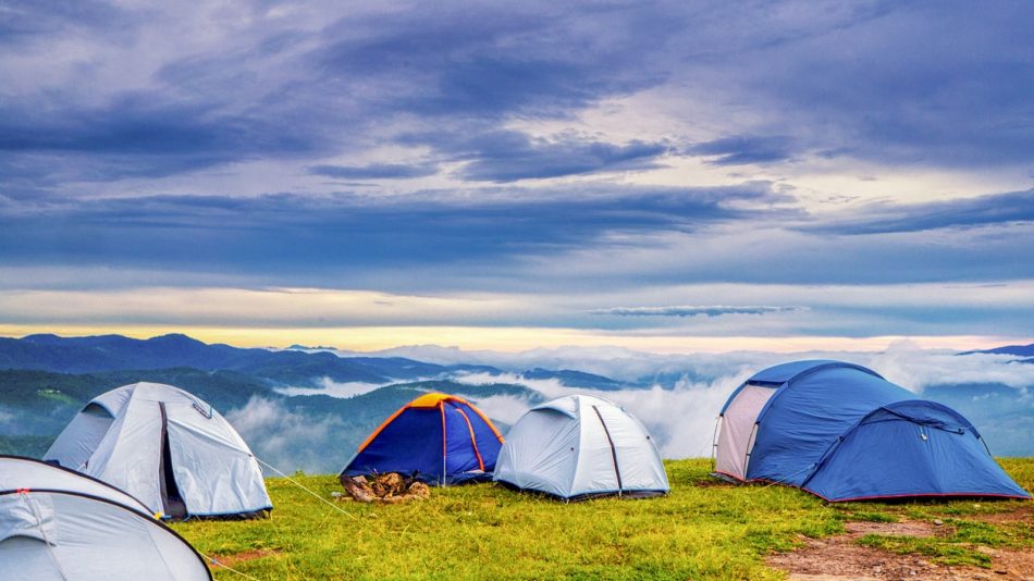 Faut-il joindre un camping pour réserver vos vacances ?